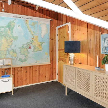 3 Bedroom Amazing In Holiday home Toftlund